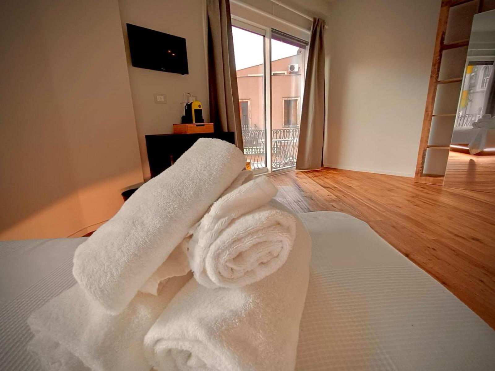 Taormina Boutique Rooms Extérieur photo